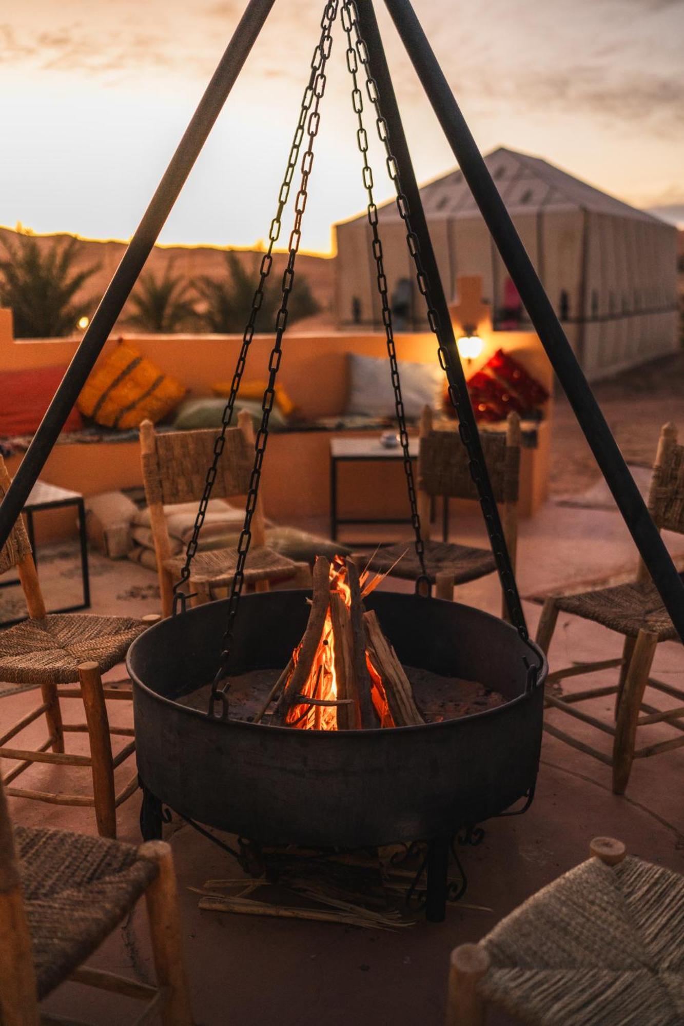 Royal Luxury Camp Hotel Merzouga Ngoại thất bức ảnh