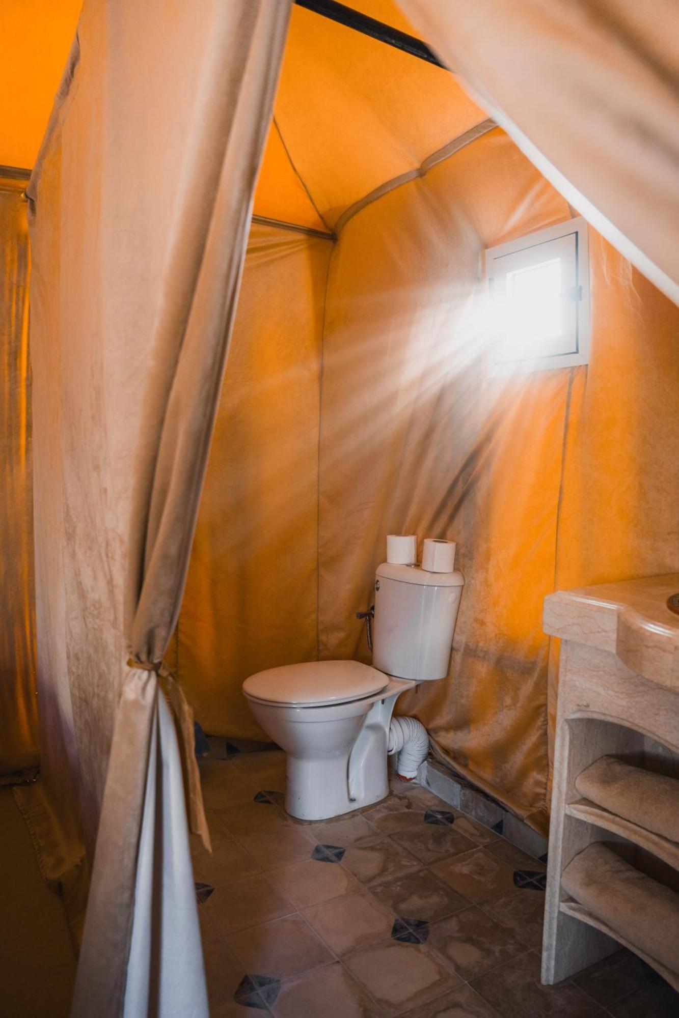 Royal Luxury Camp Hotel Merzouga Ngoại thất bức ảnh