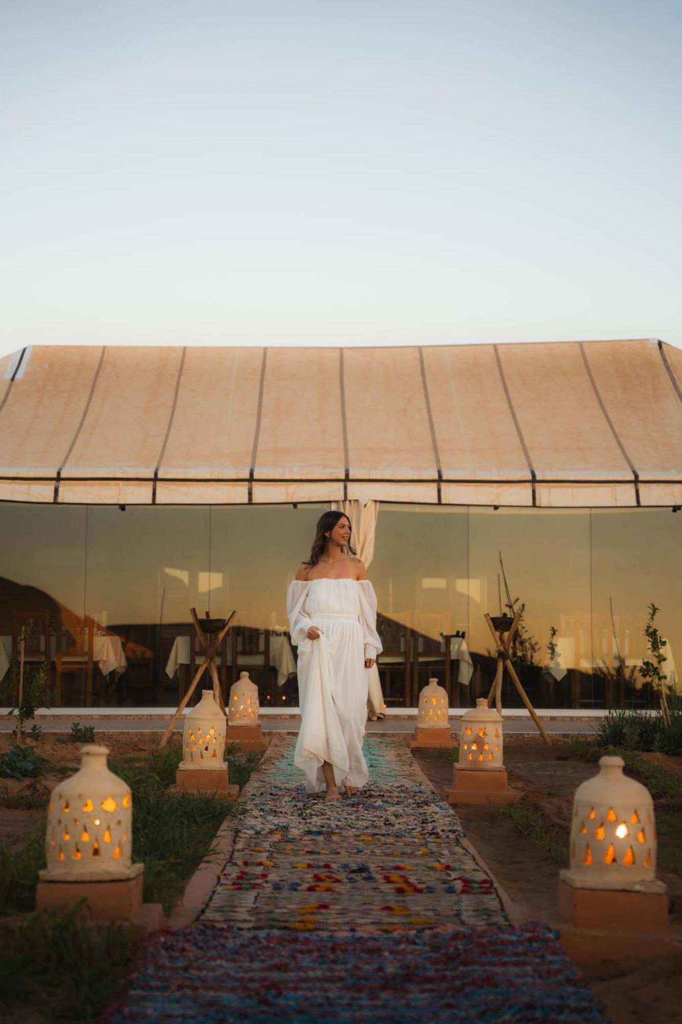 Royal Luxury Camp Hotel Merzouga Ngoại thất bức ảnh